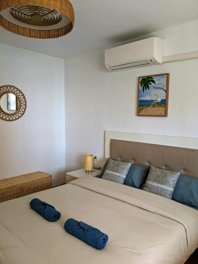 Garden Beach Apartment Torrevieja Esterno foto